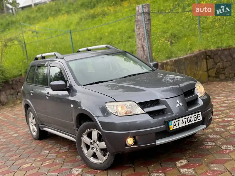 Mitsubishi Outlander
