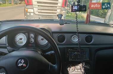 Позашляховик / Кросовер Mitsubishi Outlander 2005 в 