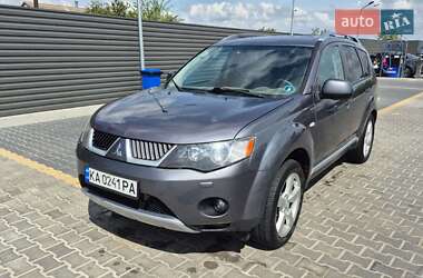 Позашляховик / Кросовер Mitsubishi Outlander 2008 в Миколаєві