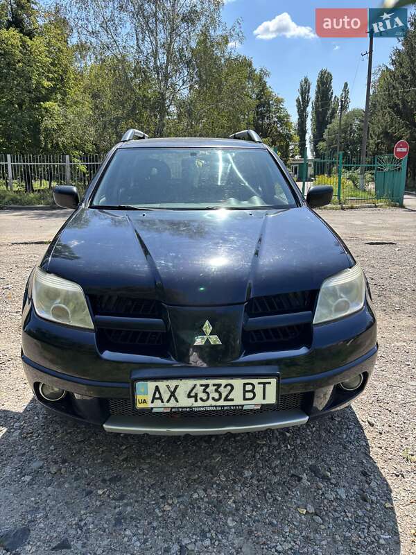 Позашляховик / Кросовер Mitsubishi Outlander 2009 в Харкові