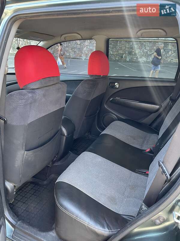 Позашляховик / Кросовер Mitsubishi Outlander 2006 в Одесі фото 17 Позашляховик / Кросовер Mitsubishi Outlander 2006 в Одесі