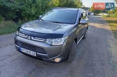 Позашляховик / Кросовер Mitsubishi Outlander 2012 в Івано-Франківську