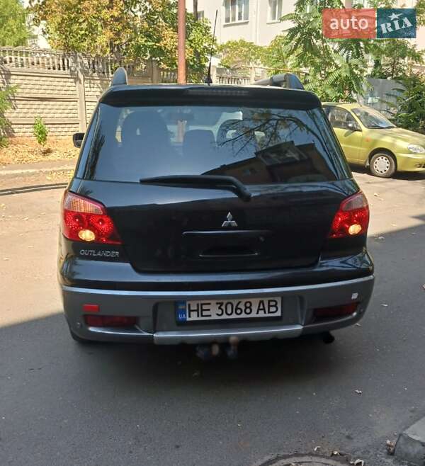 Внедорожник / Кроссовер Mitsubishi Outlander 2008 в Николаеве