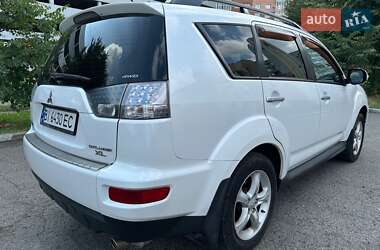 Внедорожник / Кроссовер Mitsubishi Outlander 2011 в Полтаве