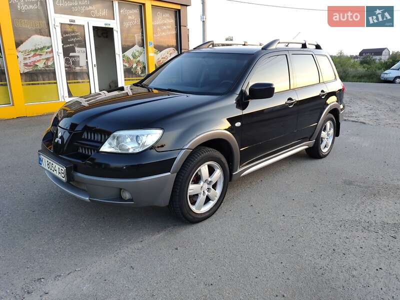 Mitsubishi Outlander 2005