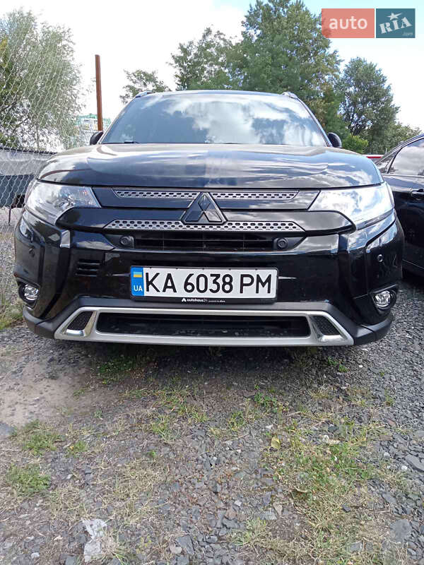 Mitsubishi Outlander 2019