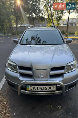 Позашляховик / Кросовер Mitsubishi Outlander 2005 в Черкасах