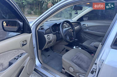 Внедорожник / Кроссовер Mitsubishi Outlander 2004 в 