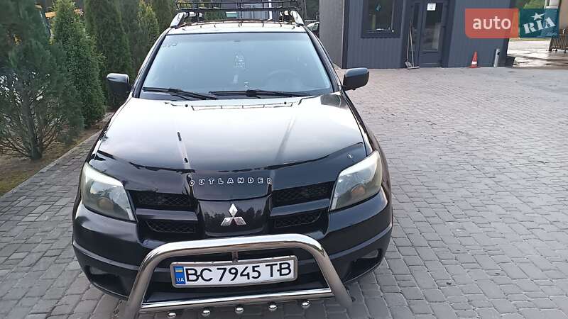 Внедорожник / Кроссовер Mitsubishi Outlander 2003 в Яворове