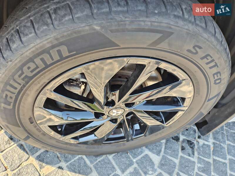 Позашляховик / Кросовер Mitsubishi Outlander 2022 в Дніпрі