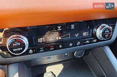 Внедорожник / Кроссовер Mitsubishi Outlander 2022 в 