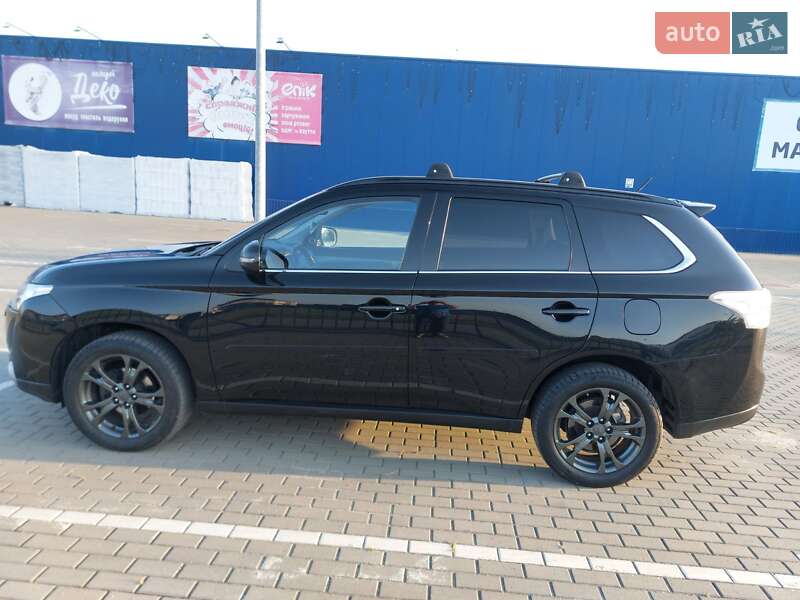 Позашляховик / Кросовер Mitsubishi Outlander 2012 в Нетішині