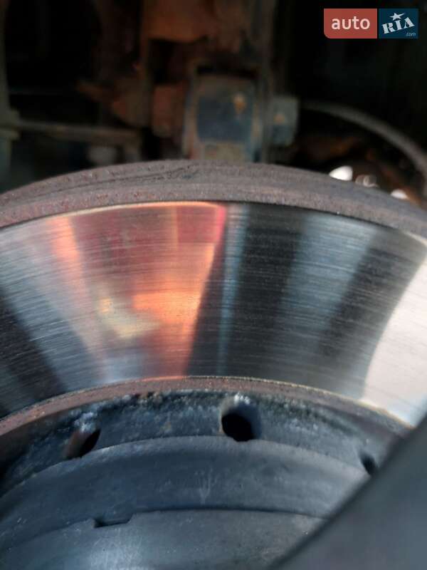 Позашляховик / Кросовер Mitsubishi Outlander 2012 в Нетішині