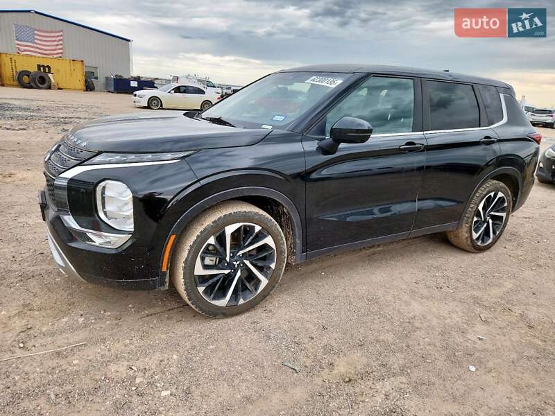 Mitsubishi Outlander 2021