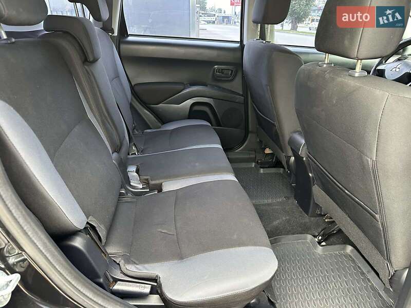 Внедорожник / Кроссовер Mitsubishi Outlander 2010 в Днепре