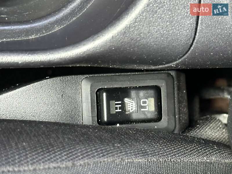 Внедорожник / Кроссовер Mitsubishi Outlander 2010 в Днепре