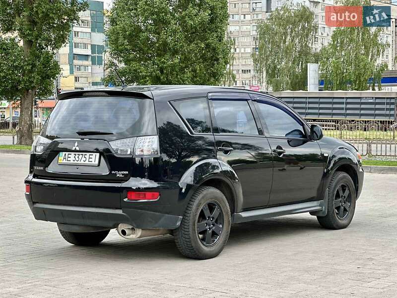 Внедорожник / Кроссовер Mitsubishi Outlander 2010 в Днепре