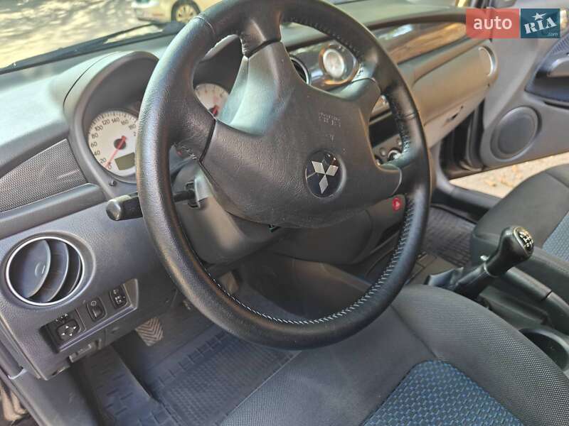 Позашляховик / Кросовер Mitsubishi Outlander 2007 в Черкасах