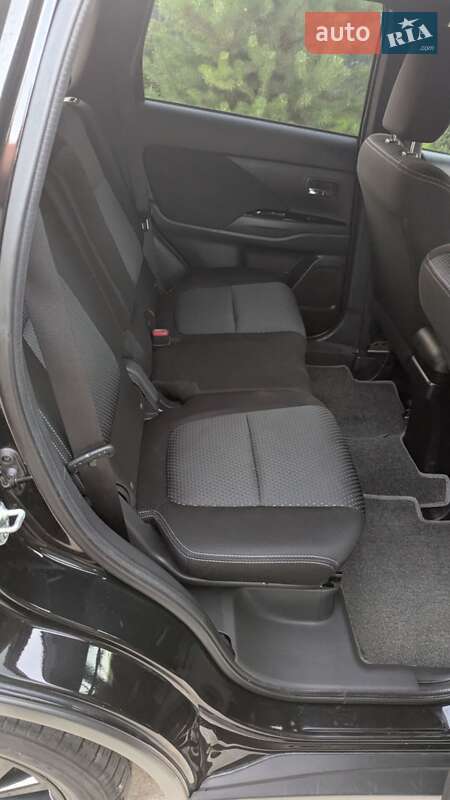 Внедорожник / Кроссовер Mitsubishi Outlander 2018 в Хмельницком