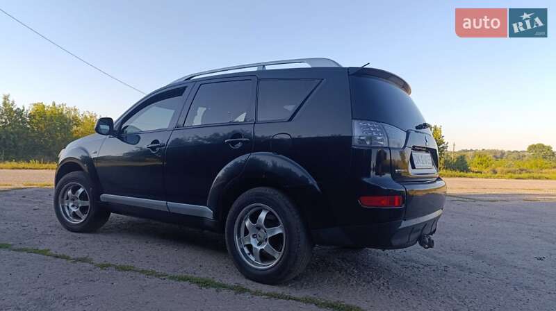 Внедорожник / Кроссовер Mitsubishi Outlander 2008 в Сумах фото 13 Внедорожник / Кроссовер Mitsubishi Outlander 2008 в Сумах