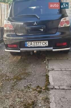 Внедорожник / Кроссовер Mitsubishi Outlander 2008 в 