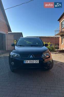 Внедорожник / Кроссовер Mitsubishi Outlander 2007 в Хмельницком