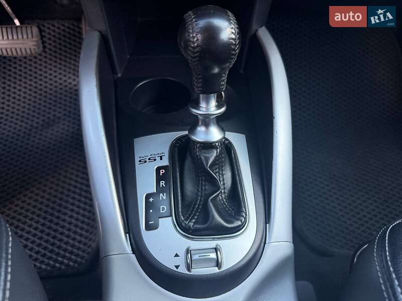 Внедорожник / Кроссовер Mitsubishi Outlander 2010 в Киеве