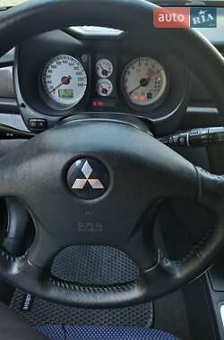 Внедорожник / Кроссовер Mitsubishi Outlander 2007 в 