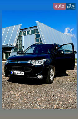 Позашляховик / Кросовер Mitsubishi Outlander 2012 в Ірпені