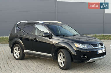 Внедорожник / Кроссовер Mitsubishi Outlander 2008 в 