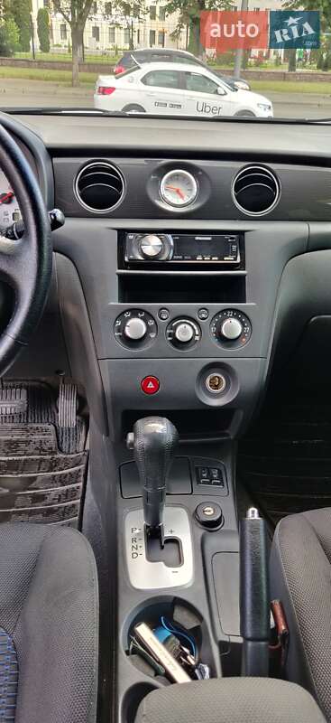 Внедорожник / Кроссовер Mitsubishi Outlander 2008 в Киеве фото 10 Внедорожник / Кроссовер Mitsubishi Outlander 2008 в Киеве