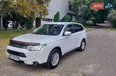 Mitsubishi Outlander 2013