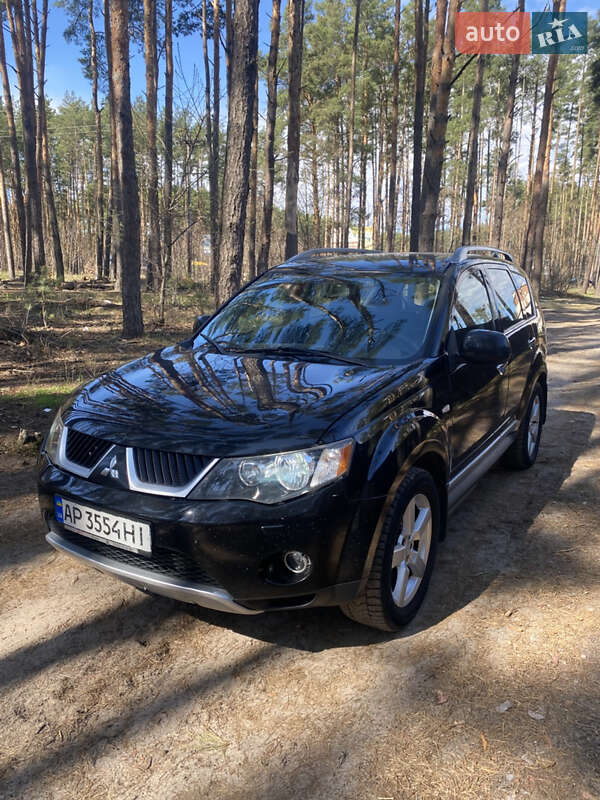 Mitsubishi Outlander 2008