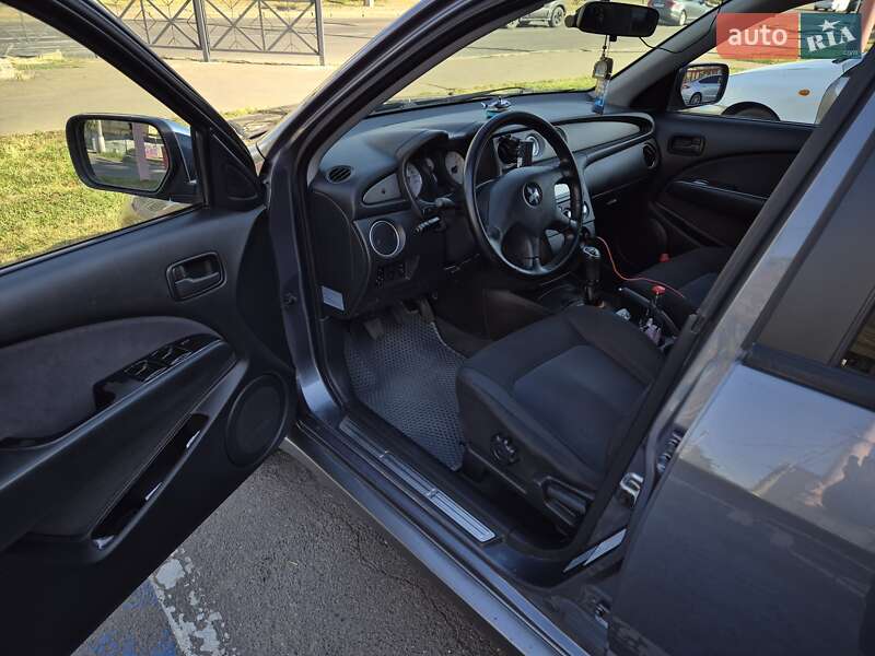 Внедорожник / Кроссовер Mitsubishi Outlander 2006 в Николаеве