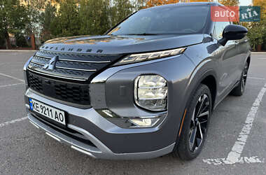 Позашляховик / Кросовер Mitsubishi Outlander 2021 в Кривому Розі