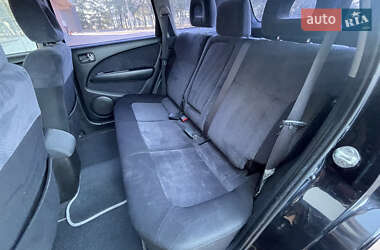 Внедорожник / Кроссовер Mitsubishi Outlander 2005 в 