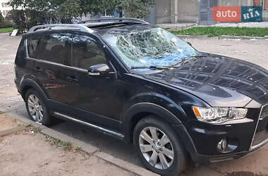 Mitsubishi Outlander 2010