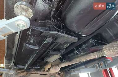 Внедорожник / Кроссовер Mitsubishi Outlander 2010 в 