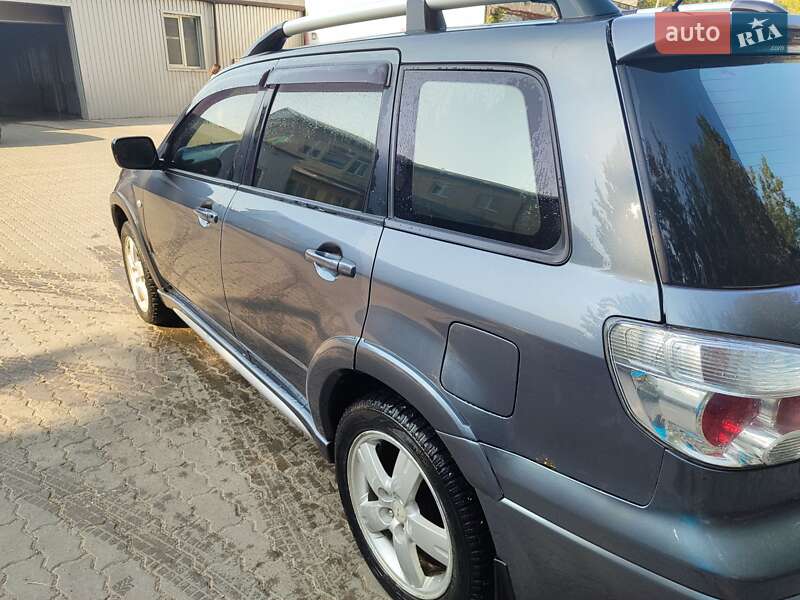 Mitsubishi Outlander 2007