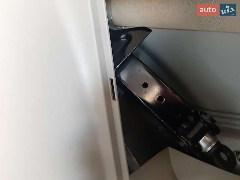 Внедорожник / Кроссовер Mitsubishi Outlander 2011 в Дрогобыче