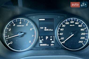 Внедорожник / Кроссовер Mitsubishi Outlander 2020 в 
