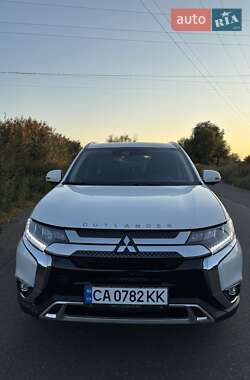 Mitsubishi Outlander 2019