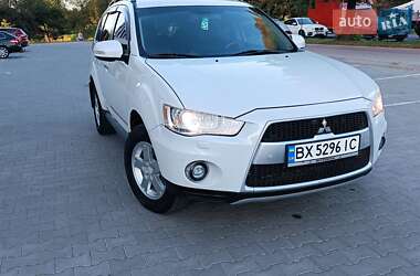 Позашляховик / Кросовер Mitsubishi Outlander 2011 в Хмельницькому