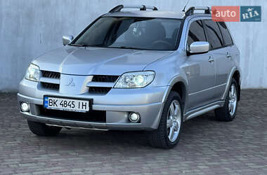 Внедорожник / Кроссовер Mitsubishi Outlander 2007 в Ровно