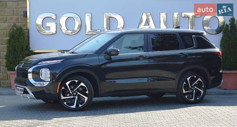 Позашляховик / Кросовер Mitsubishi Outlander 2021 в Одесі