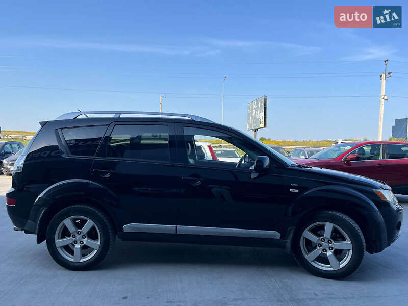Позашляховик / Кросовер Mitsubishi Outlander 2007 в Львові