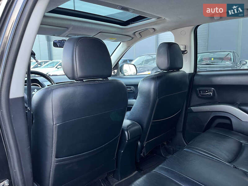 Позашляховик / Кросовер Mitsubishi Outlander 2007 в Львові