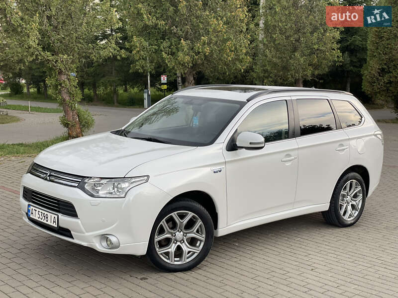 Mitsubishi Outlander 2013