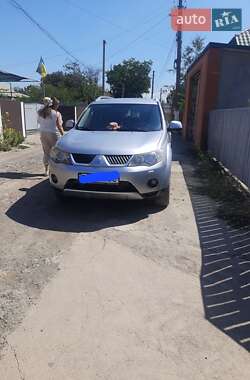 Внедорожник / Кроссовер Mitsubishi Outlander 2007 в 