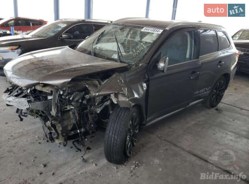 Внедорожник / Кроссовер Mitsubishi Outlander 2018 в Виннице